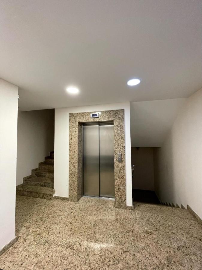 Luxury Gated Apartment Sofia Esterno foto