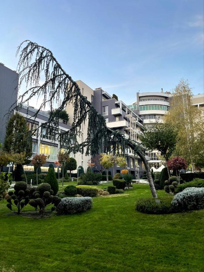 Luxury Gated Apartment Sofia Esterno foto